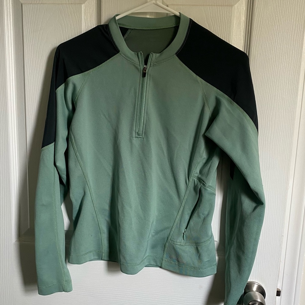 Sage green Patagonia top